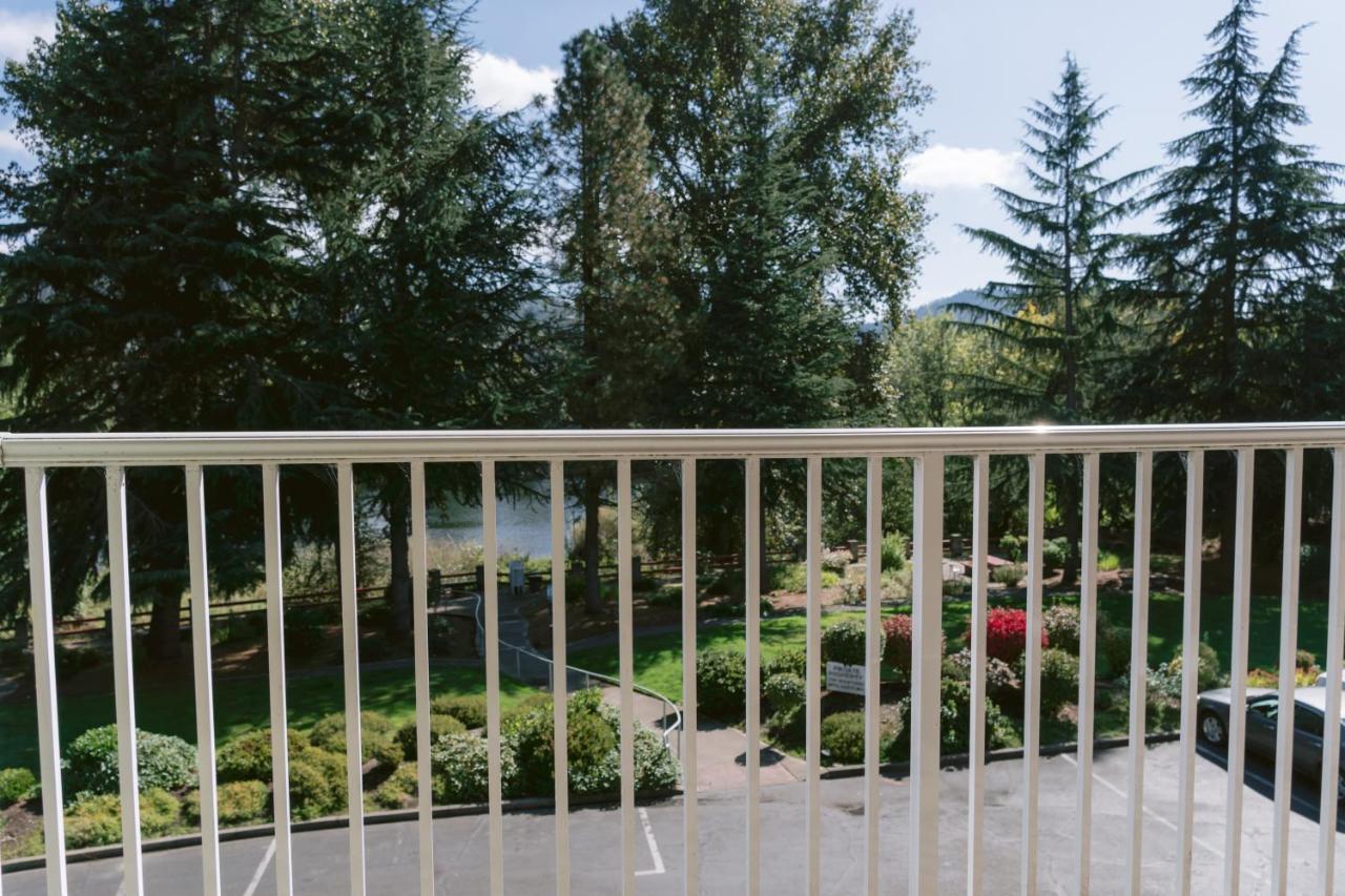 Riverfront Inn Roseburg Exteriér fotografie